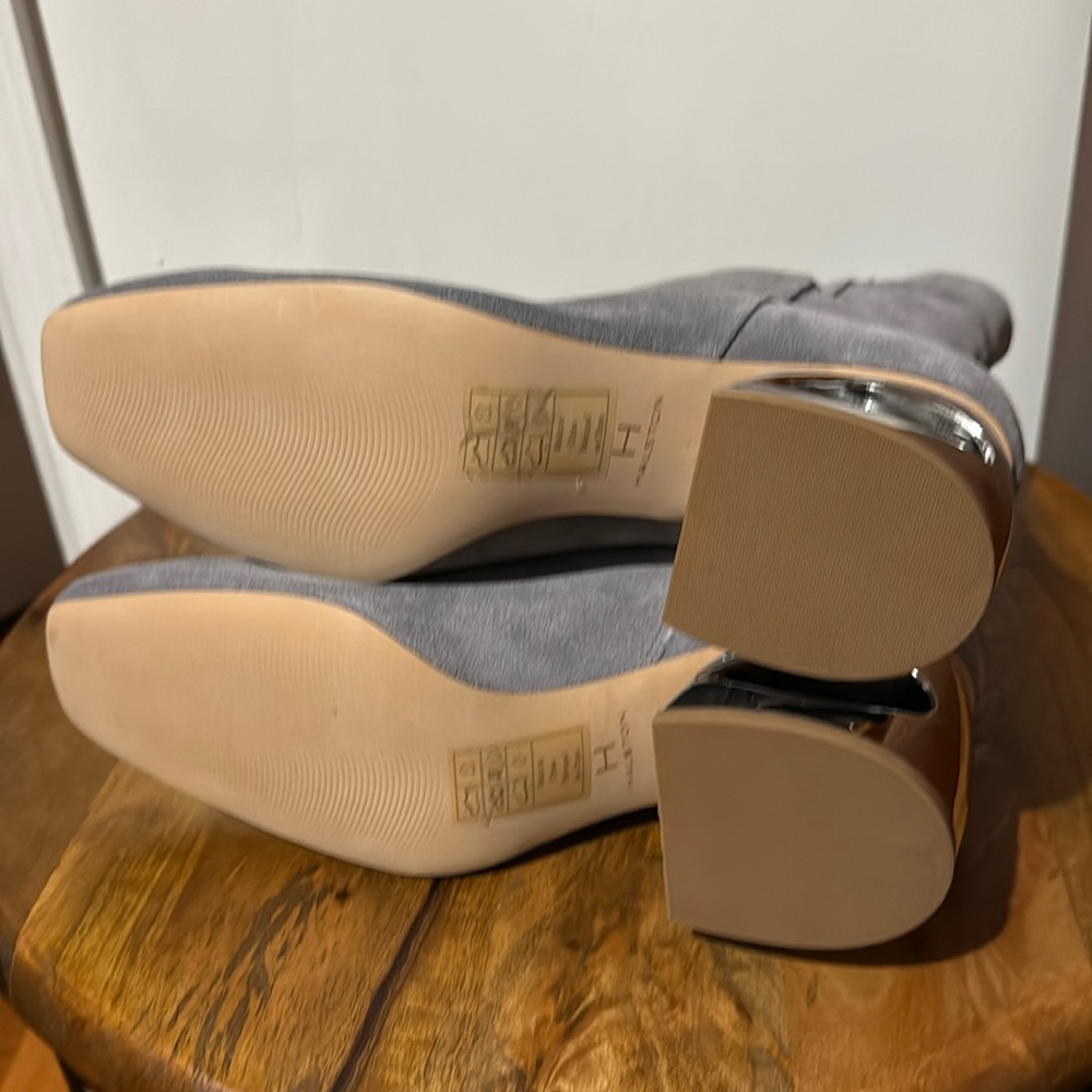Halston Moyen Boots - Picture 5 of 7